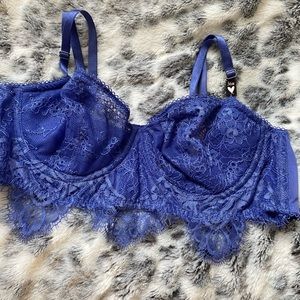 NWT Victoria’s Secret size 36B